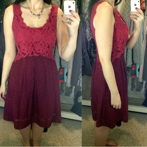 Anthro Moulinette Soeurs Two Toned Red & Hot Pink Lace Slip Dress - Picture 6 of 7